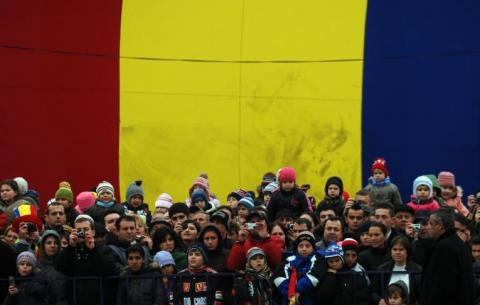 Ziua Naţională, sărbătorită cu parade militare de amploare. Vezi imagini de la ceremonii