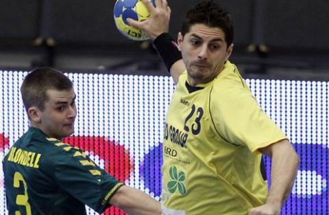 România a obţinut prima victorie la CM de handbal, dar a ratat calificarea