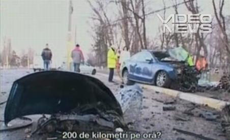 O maşină a intrat într-un stâlp cu 200 km/h, la Mamaia. O persoană a murit, două sunt grav rănite