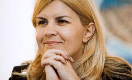 Udrea: PDL a scos Romania din criza, salariile si ...