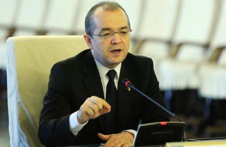 Boc pregateste o noua epurare politica: Sefii de deconcentrate ...