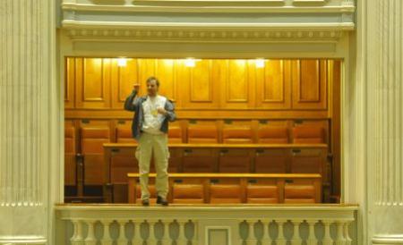 Camera Deputatilor va "securiza" balcoanele, pentru a evita cazuri ...