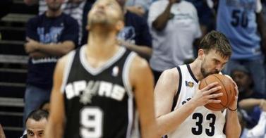 Memphis Grizzlies la o singură victorie de prima mare surpriză în NBA