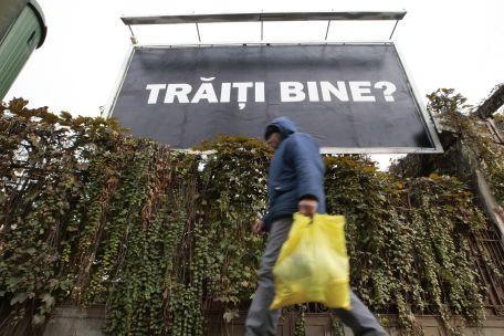 Sondaj CCSB: Peste 70% din români cred că ţara se îndreaptă într-o direcţie greşită
