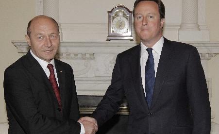 Traian Basescu se afla in vizita la Londra. Seful ...