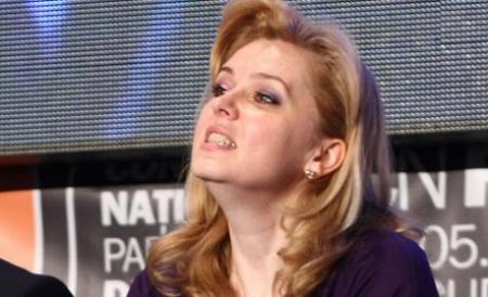 Anastase ii invata pe parlamentarii PDL cum sa atace ...