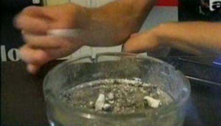 Legea care interzice fumatul in spatiile inchise, la un ...