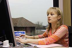 Cine vine la sefia celui de-al doilea broker din piata: Ioana Tanase ii ia locul lui Giugiumica la UniCredit CAIB Securities Romania
