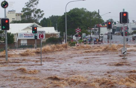 Raport GIEC: Schimbările climatice vor duce la creşterea numărului de fenomene extreme