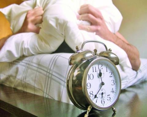Trezitul de dimineaţă, o corvoadă? Programarea genetică este de vină 