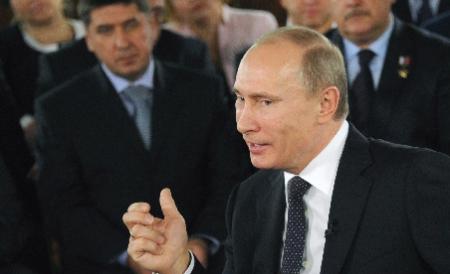 Nemulţumirile faţă de alegerile din Rusia au ajuns până în Paris