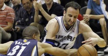 Ginobili şi-a rupt mâna în meciul pierdut de Spurs cu Timberwolves