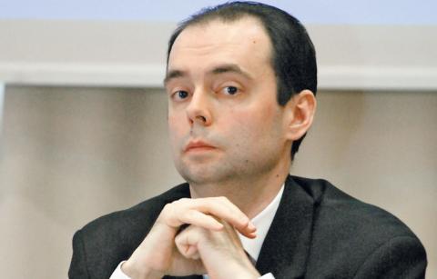Se incheie o era la Bursa de la Bucuresti. Oamenii care au condus bursa de la infiintare trec in spate, sefia o preiau grupurile financiare straine