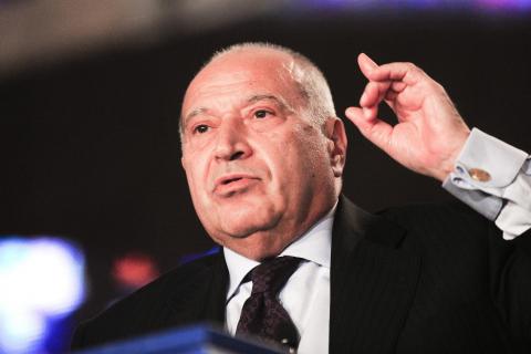 Dan Voiculescu: “La Primăria din Sfântu Gheorghe, niciunul dintre cei 119 funcţionari publici nu este de naţionalitate română! Peste 10.000 de români sunt discriminaţi”