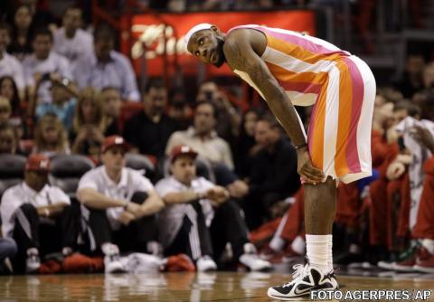 NBA: Miami Heat şi Los Angeles Lakers pierd surprinzător pe teren propriu
