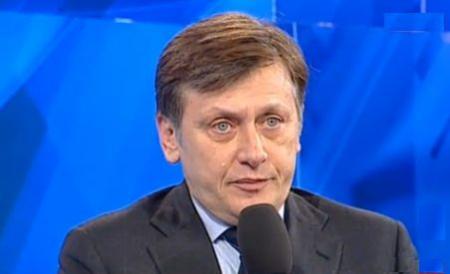 Antonescu: Este exclusă o ruptură în USL. Astfel de „diversiuni“ sunt lansate de „foşti jurnalişti“