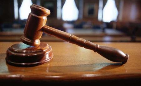 CCR: Comasarea alegerilor este neconstituţională 