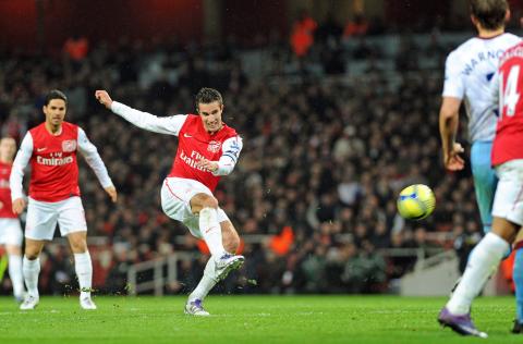 Arsenal a revenit senzaţional de la 0-2 şi s-a calificat în turul 5 al Cupei Angliei