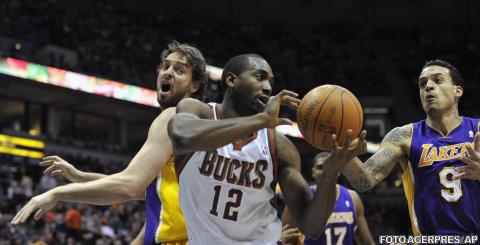 NBA: Los Angeles Lakers pierde în faţa lui Milwaukee Bucks, scor 89-100