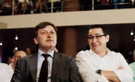 Emil Boc: Greva parlamentară este un gest imatur. Nu e ca la grădinţă, îţi iei jucăriile şi te duci acasă, că eşti supărat