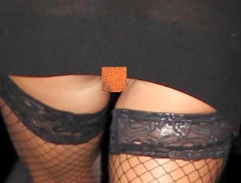 Motivul pentru cea mai sexy femeie e singură este între picioarele ei! Nimeni nu o mai vrea!