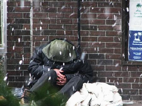 24 de decese în întreaga ţară din cauza frigului
