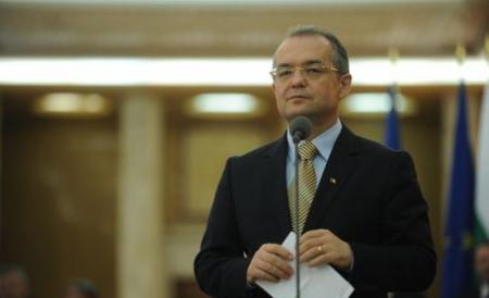 Emil Boc: Nu va fi mai greu ca până acum. Toată situaţia este sub control