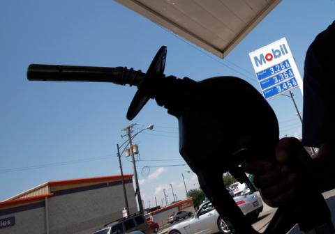 Gerul din Europa urcă preţul petrolului Brent la peste 115 dolari pe baril