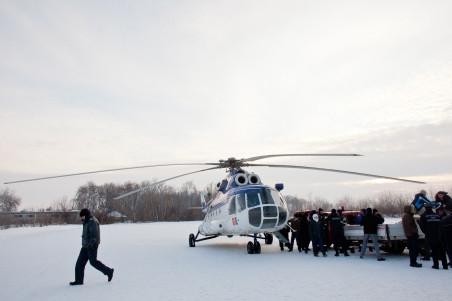 MApN continuă intervenţiile în judeţele înzăpezite
