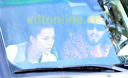 Russell Brand a cucerit inima unei brunete