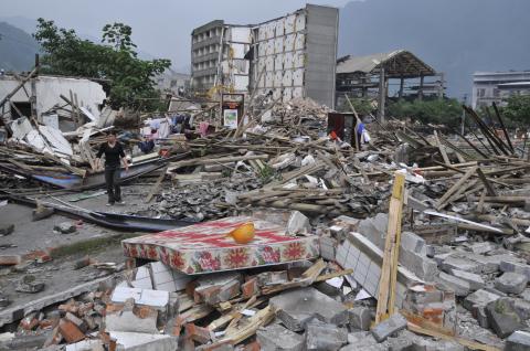 Istoria se repetă! Imagini incredibile din timpul cutremurului devastator din Indonezia, 2004