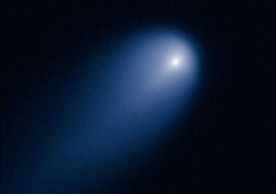 O cometă ar putea trece prin apropierea Terrei, la sfârşitul acestui an 407