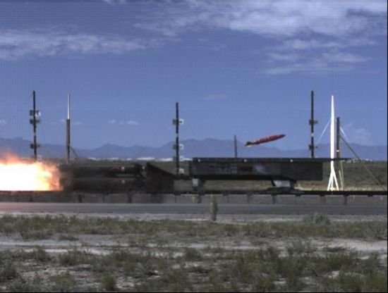 China a testat o armă supersonică. &quot;Poate ajunge la o viteză şi de 10 ori mai mare decât cea a sunetului&quot; 534
