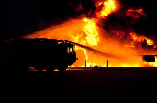 Peste 100.000 de oameni, evacuați. Incendiile de pădure fac ravagii în Canada 418