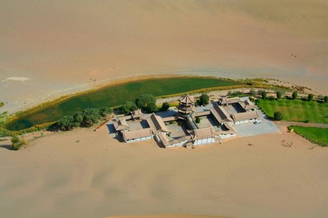 Minunea naturala din mijlocul desertului. Un loc pe care orice om ar trebui sa-l vada macar o data &icirc;n viata