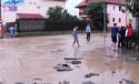 Ploile continuă să facă ravagii în ţară. Sute de case, inundate în Sfântu Gheorghe şi Câmpulung Muscel 80082