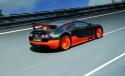 Bugatti anunţă Veyron 16.4 Super Sport. Bolidul cu o putere de 1.200 cai a stabilit un nou record mondial de viteză (FOTO) 80099