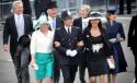 Prinţul William şi Kate Middleton, soţ şi soţie: S-au sărutat in balconul Palatului Buckingham 94070