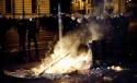 Bucureştiul, ca după război. Magazine vandalizate, semne de circulaţie smulse din pământ, staţii distruse. Pagubele sunt uriaşe 126091
