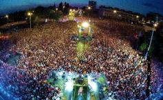 100.000 de oameni la cel mai mare concert al anului