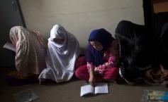 Coşmarul femeilor din Afganistan: Tot mai multe sunt aruncate în închisori pentru "crime morale" 