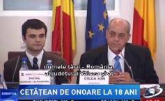 Romanian student Ionuţ Budişteanu, an honorary citizen at 18