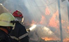 Viaţa unui copil de şase ani a ars ca o torţă. Copilul a murit într-un incendiu pe care îl provocase singur