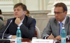 PNL sancţionează traseiştii. Liberalii propun ca parlamentarii care demisionează să îşi piardă mandatul