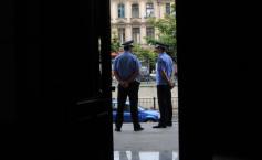 Poliţiştii ar putea primi salariu dublu pentru zilele libere lucrate