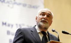 Vosganian: Un anunţ prealabil de ofertă pentru Oltchim va fi publicat săptămâna viitoare