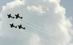Aeroclubul României şi Hawks of Romania se alătură campaniei Antena 3