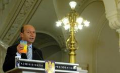 Parlamentul decide astăzi asupra referendumului preşedintelui Băsescu pentru Parlamentul unicameral