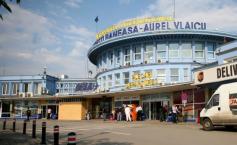 "Rechinii" imobiliari "vânează" aeroportul Băneasa. Aceasta se va transforma într-un city airport