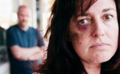 Statisticile care arată dramele româncelor. O femeie este BĂTUTĂ la fiecare 30 de secunde